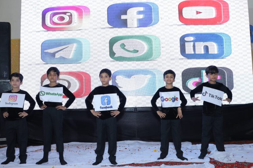 holyheartconventschool24011